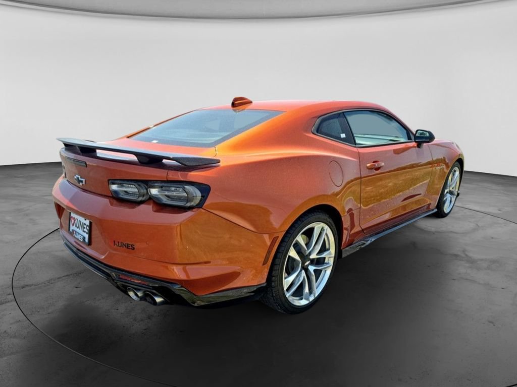Used 2023 Chevrolet Camaro SS RWD image 7