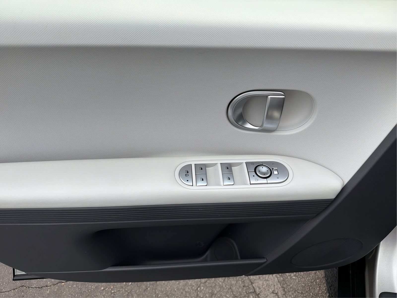 Certified 2024 Hyundai Ioniq 5 SEL AWD/4WD image 20