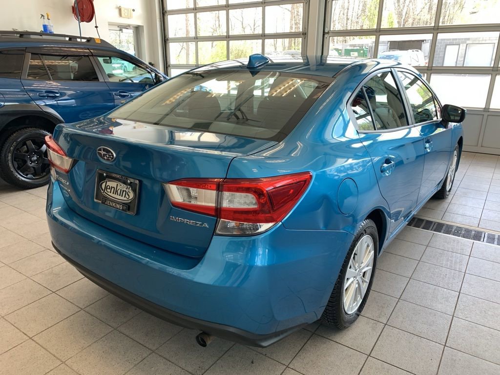 Used 2018 Subaru Impreza 2.0i Premium w/ Eyesight & BSD & Rcta image 15