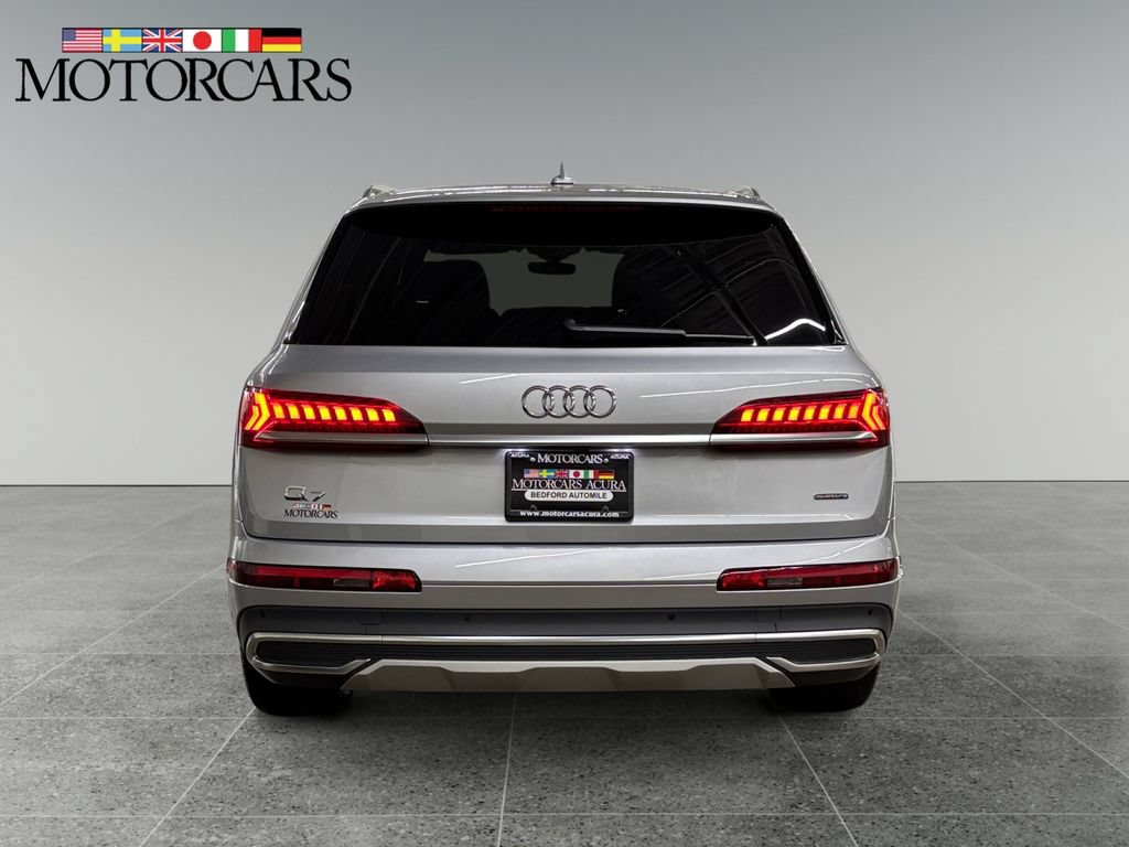 Used 2022 Audi Q7 3.0T Premium AWD/4WD image 4