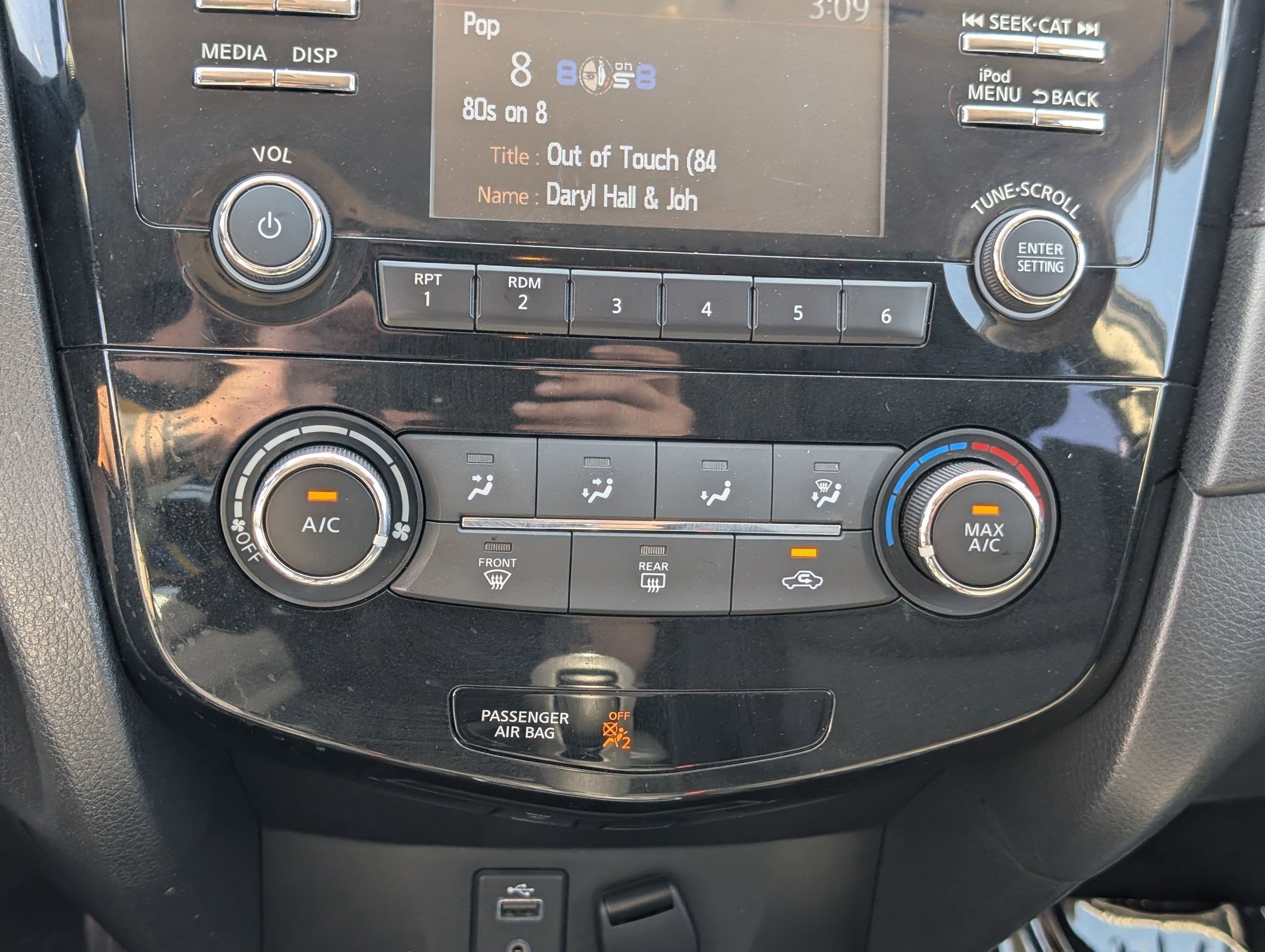Used 2017 Nissan Rogue S FWD image 20