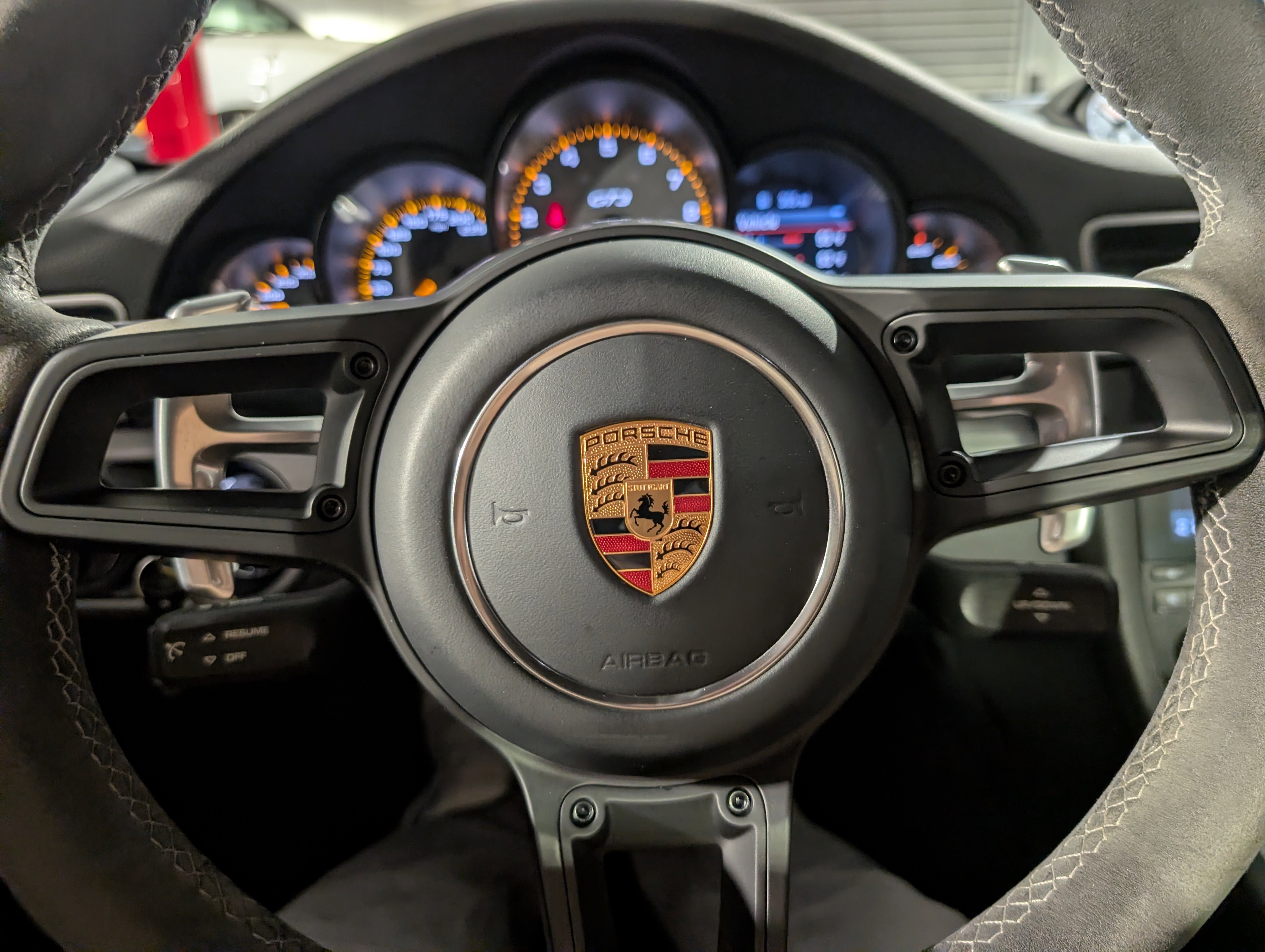Certified 2018 Porsche 911 GT3 RWD image 31