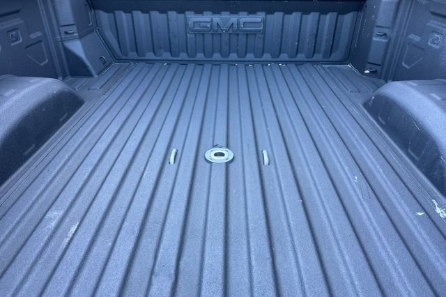 Used 2025 GMC Sierra 2500 Denali Ultimate AWD/4WD image 17