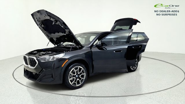 Used 2026 BMW X2 xDrive28i AWD/4WD image 15