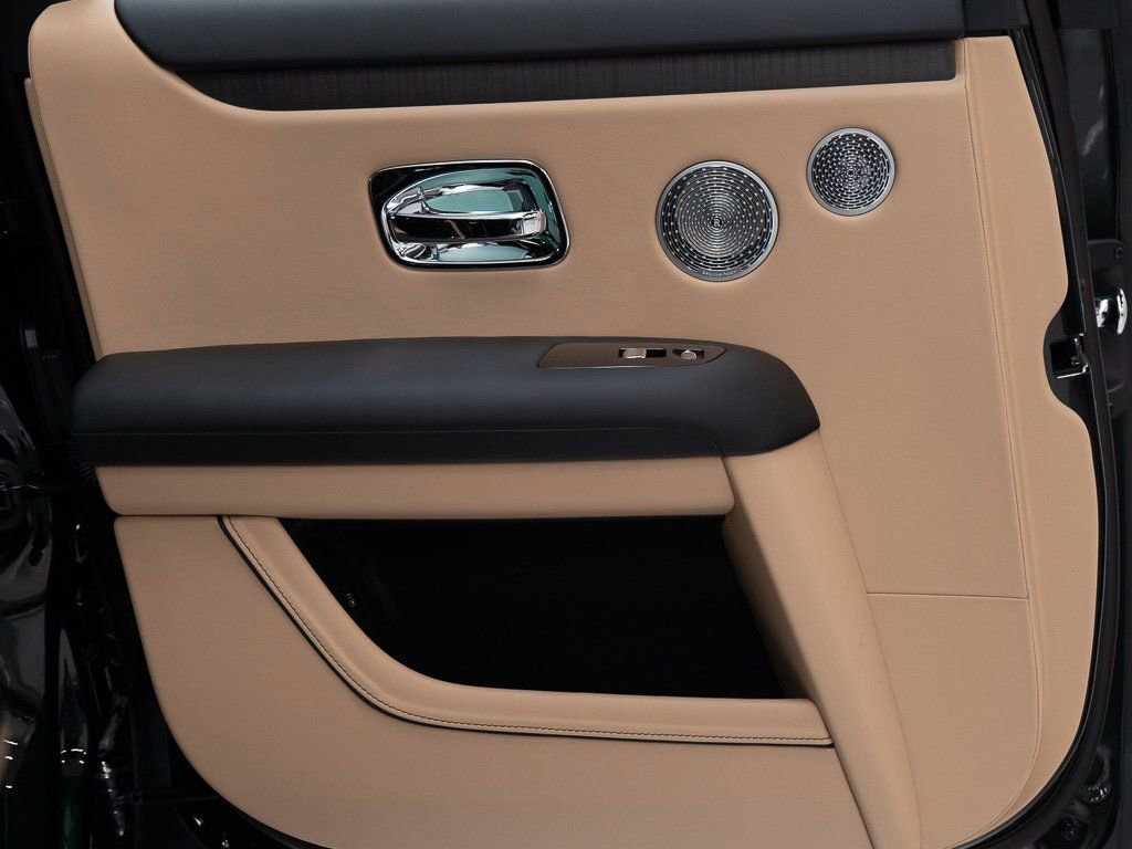 Used 2025 Rolls-Royce Ghost image 23