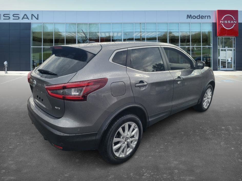 Used 2021 Nissan Rogue Sport S image 5