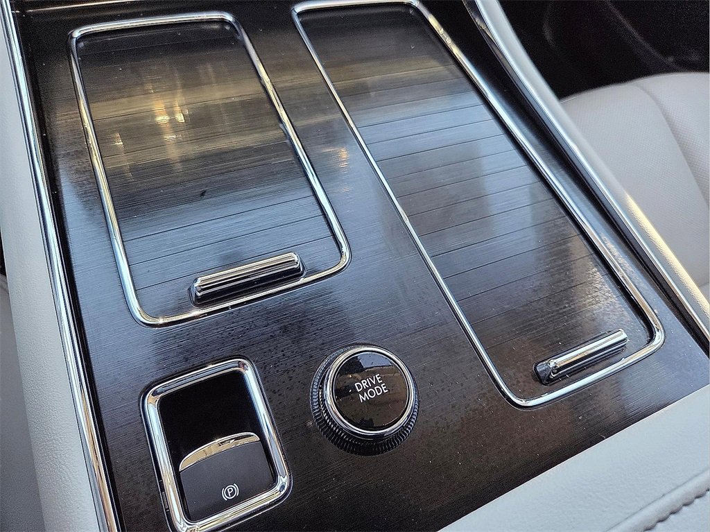 Certified 2025 Lincoln Aviator Reserve w/ Illumination Package image 15