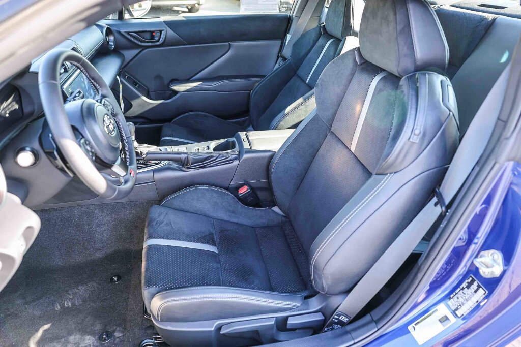 Certified 2025 Toyota GR86 Premium w/ ALL Weather Mat Package (TMS) image 7