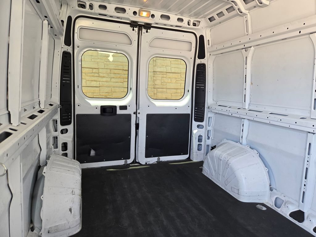 Used 2022 RAM ProMaster 2500 FWD image 8
