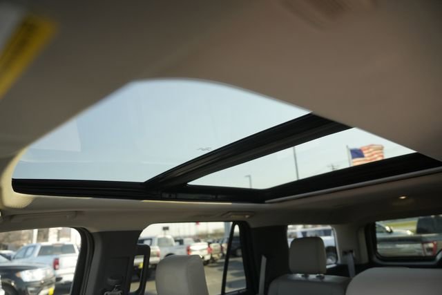 Used 2020 Ford Expedition XLT w/ Equipment Group 202A image 11