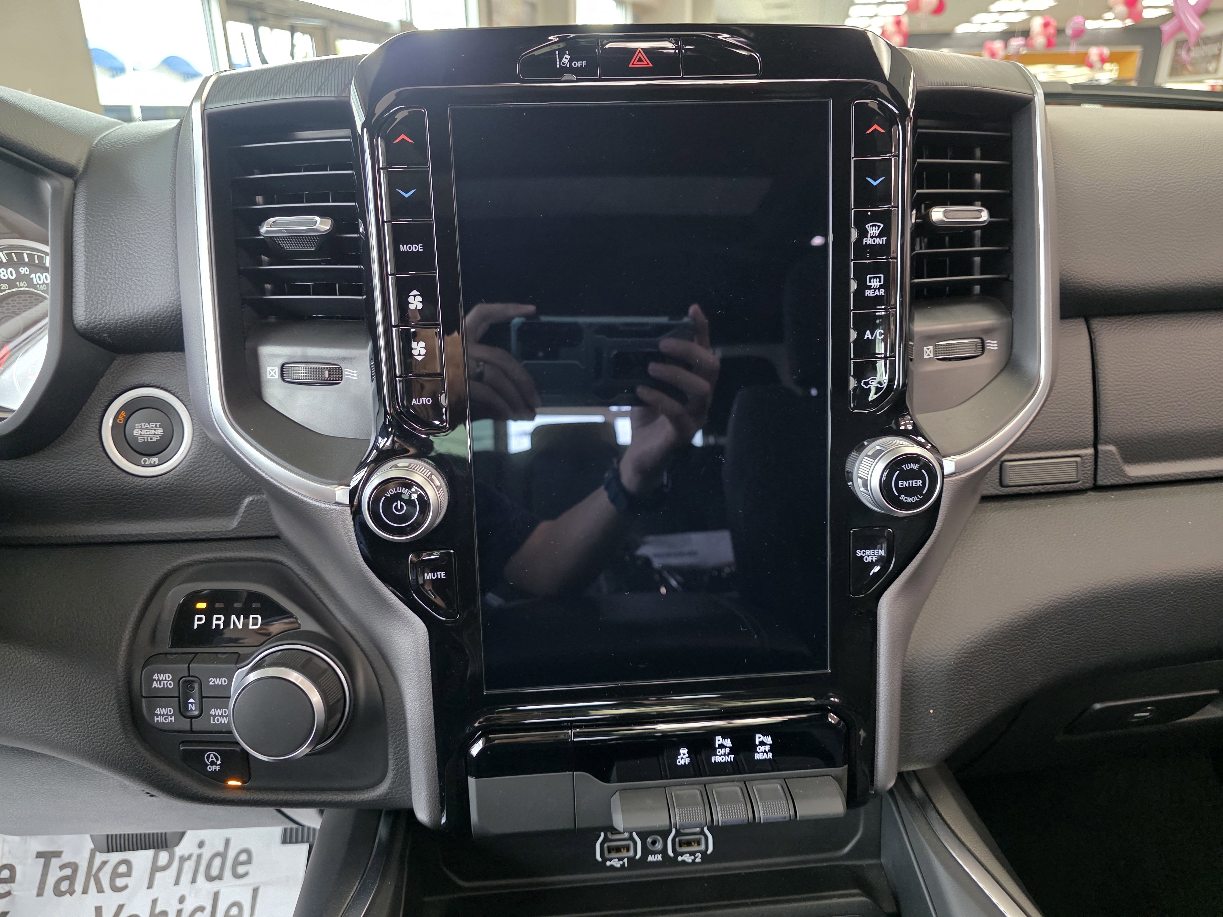 New 2025 RAM 1500 Big Horn image 9