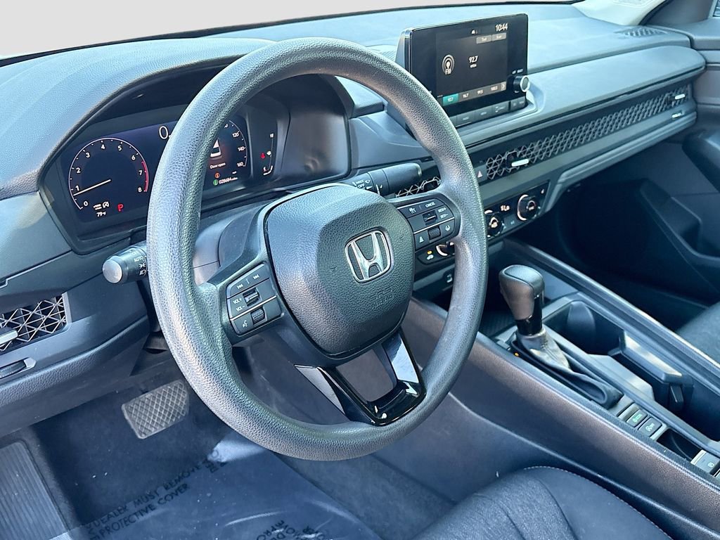 Used 2024 Honda Accord EX image 9