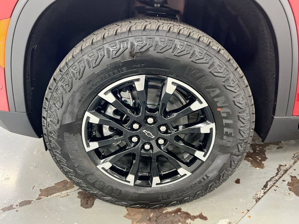 Used 2026 Chevrolet Traverse Z71 w/ Enhanced Driving Package image 27