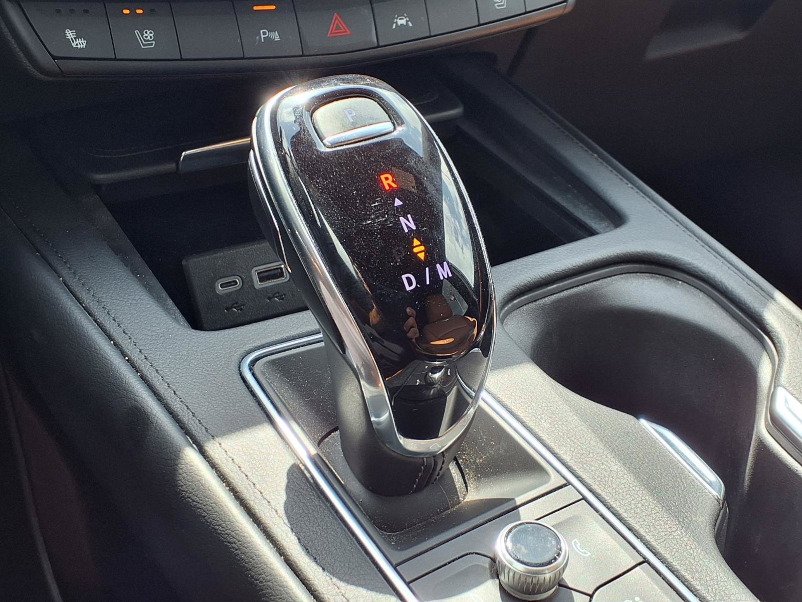 Used 2024 Cadillac XT4 Sport FWD image 8