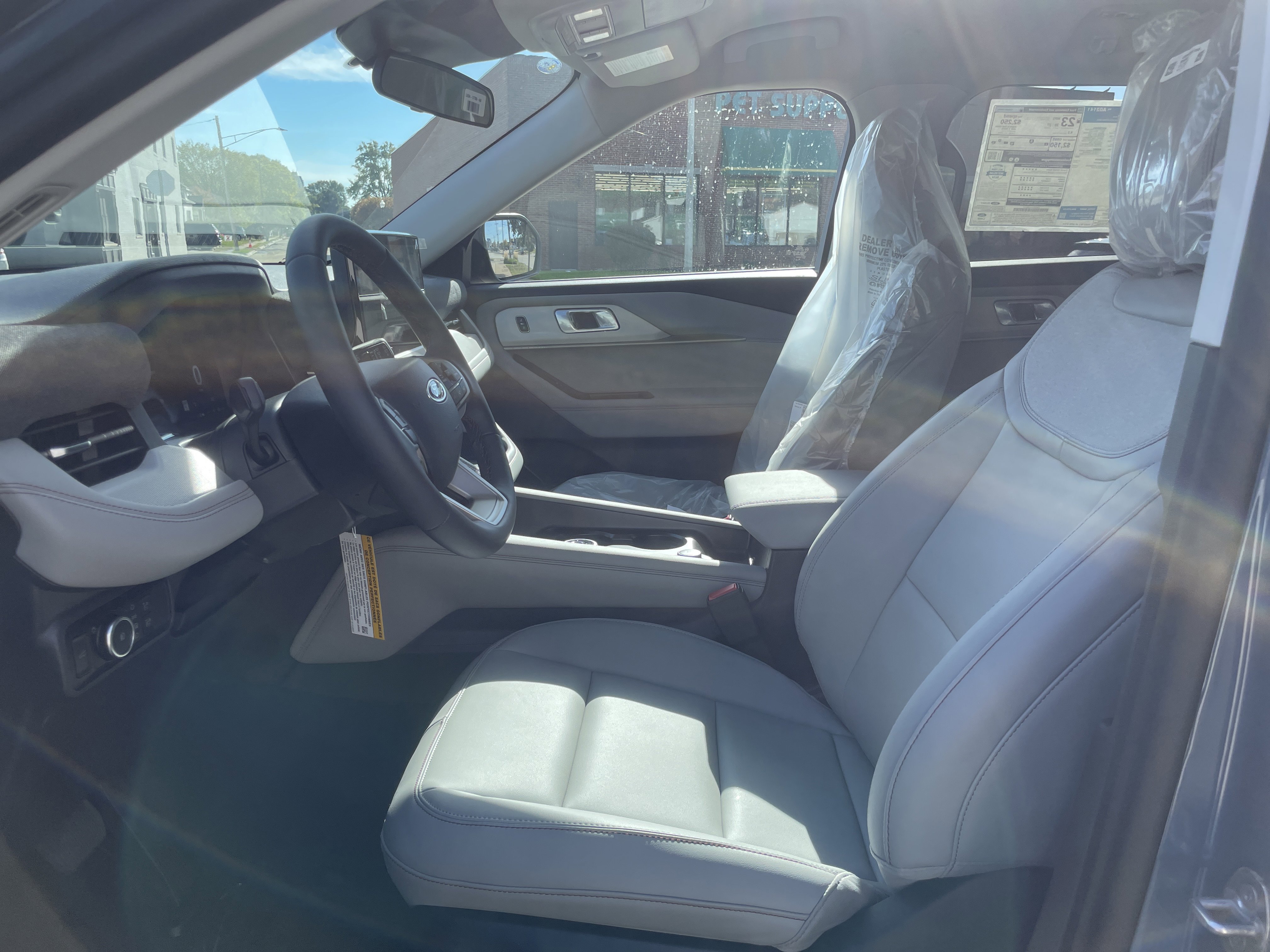 New 2026 Ford Explorer Active image 10