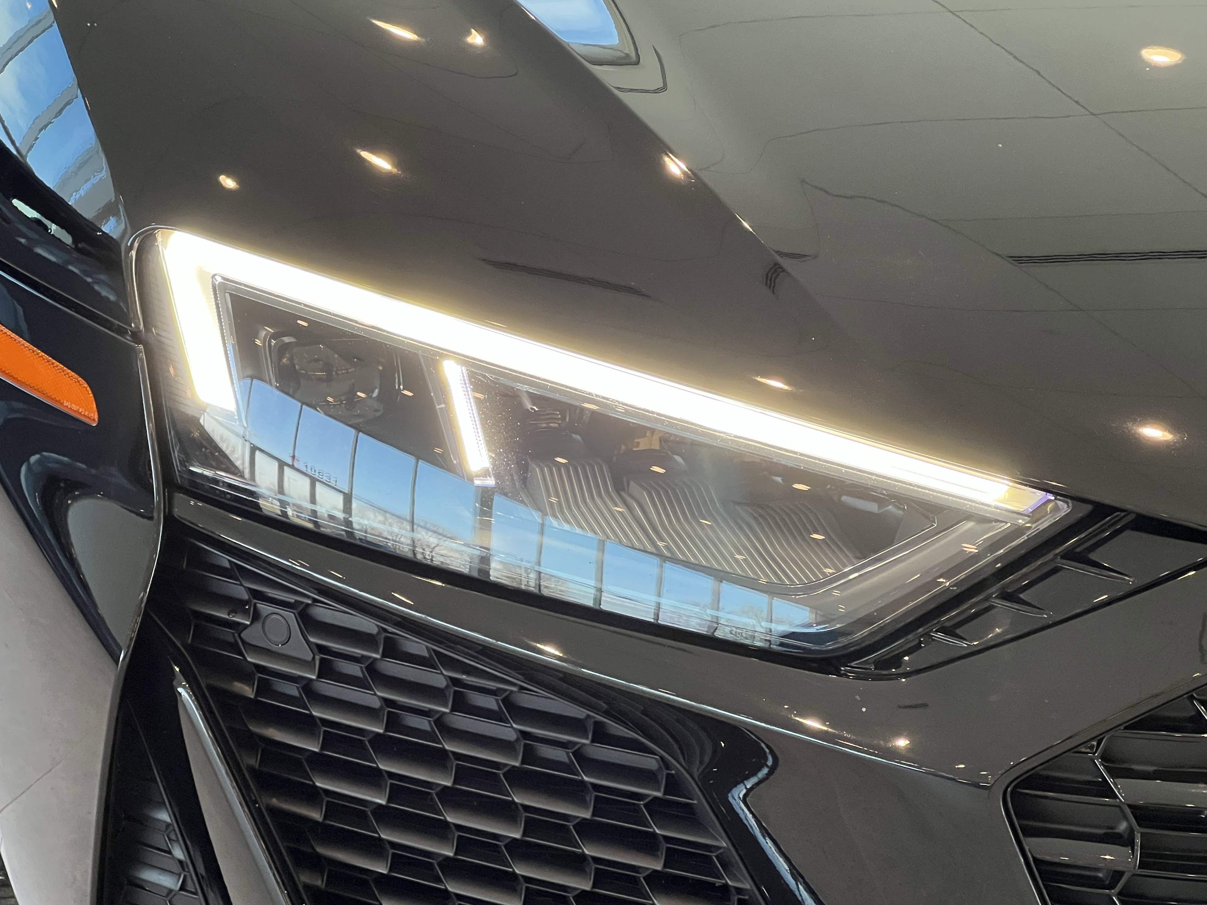 Used 2023 Audi R8 V10 performance w/ R8 Performance Design Package image 11