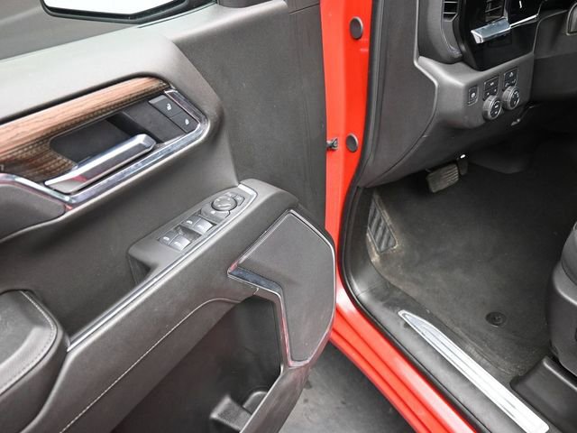 Used 2025 Chevrolet Silverado 1500 LT image 14