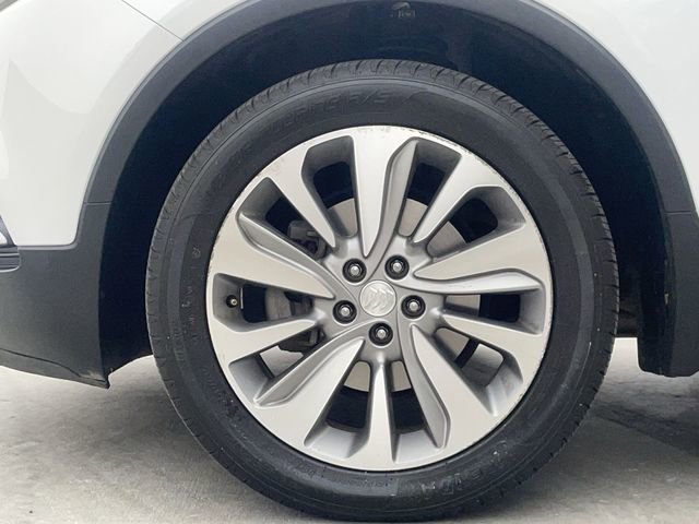 Used 2020 Buick Encore Preferred FWD image 30