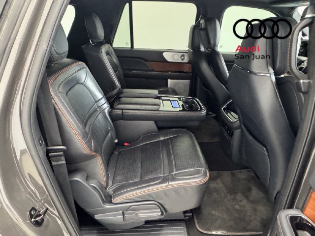 Used 2024 Lincoln Navigator L Black Label AWD/4WD image 27