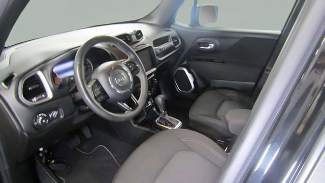 Used 2021 Jeep Renegade Latitude image 21