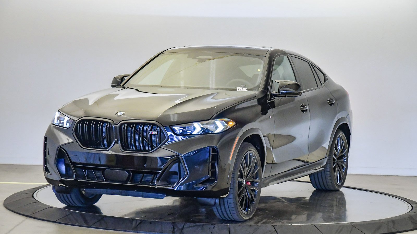 New 2026 BMW X6 M60i image 1