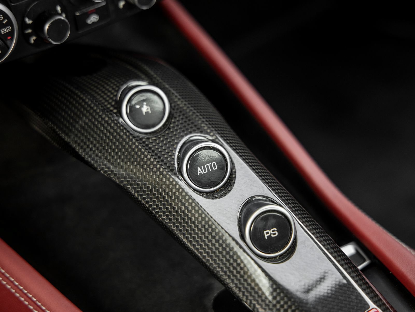 Used 2016 Ferrari California T RWD image 35
