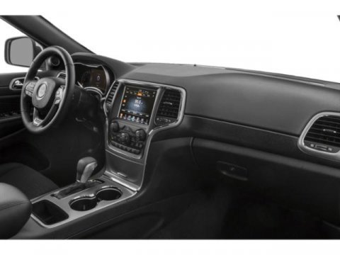 Used 2018 Jeep Grand Cherokee Altitude image 19