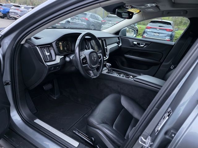 Used 2021 Volvo V60 T5 Cross Country AWD/4WD image 15