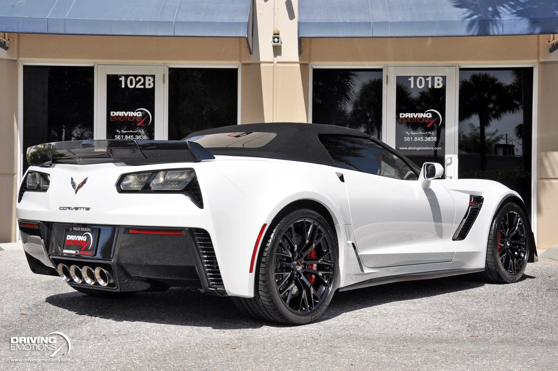 Used 2019 Chevrolet Corvette Z06 RWD image 32