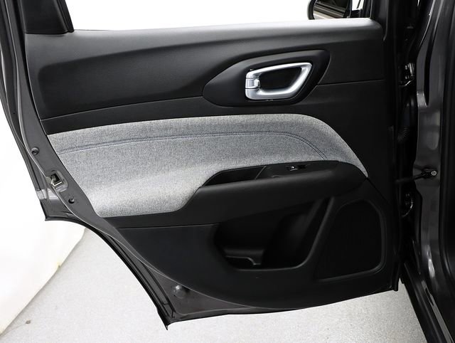 Used 2022 Jeep Compass Latitude w/ Convenience Group image 25