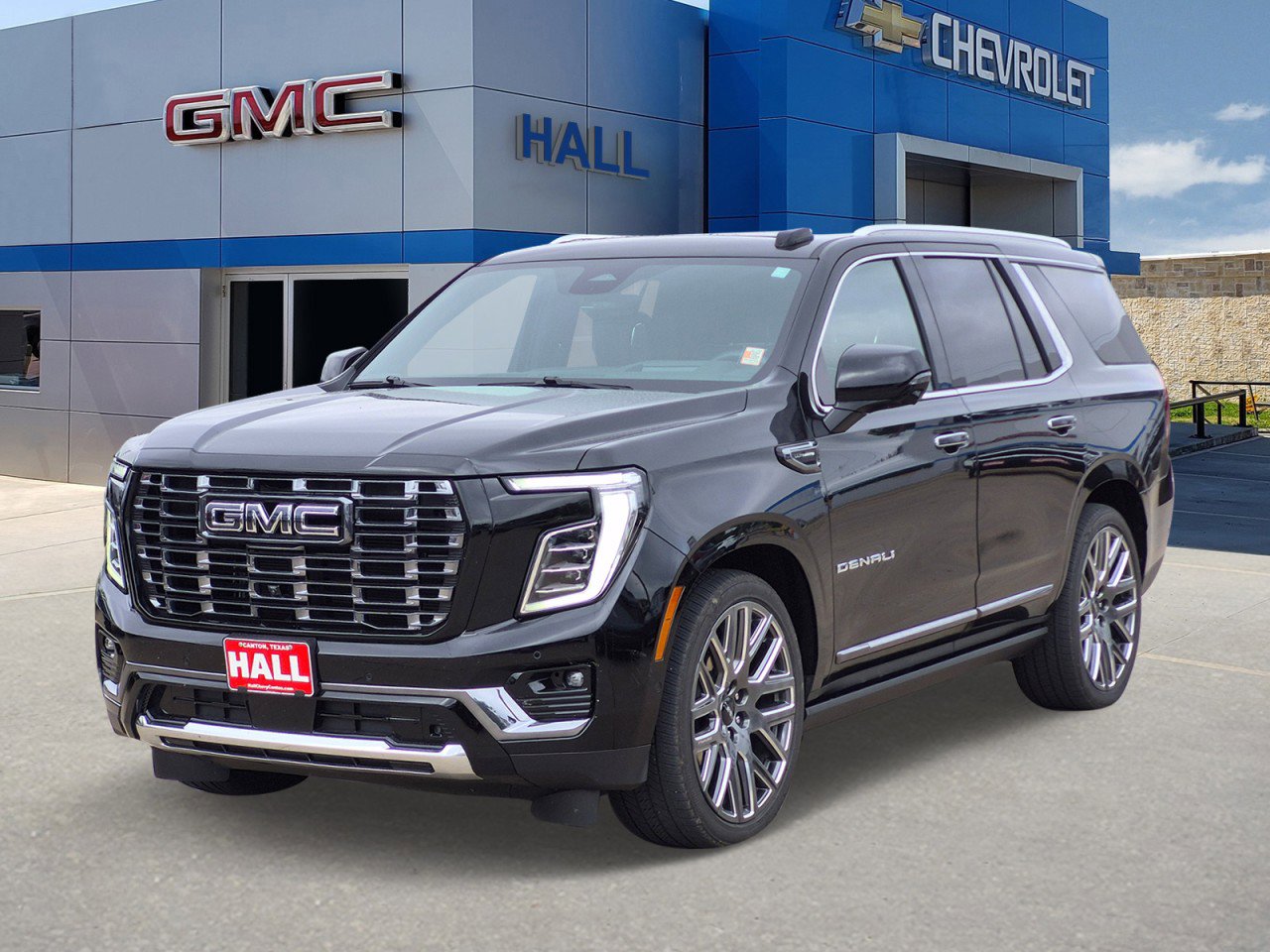Used 2025 GMC Yukon Denali Ultimate AWD/4WD image 3