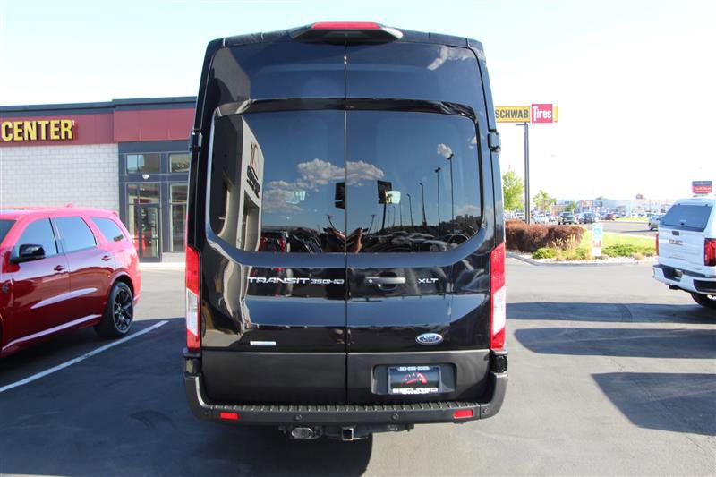 Used 2023 Ford Transit 350 XLT image 5
