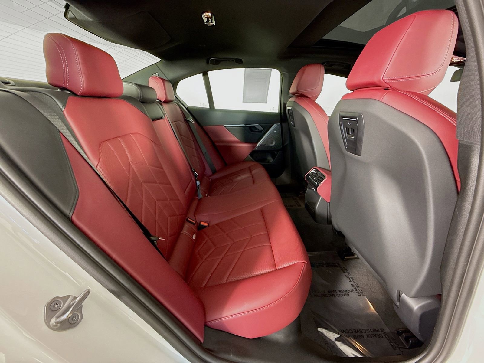 Certified 2025 BMW i5 M60 image 28