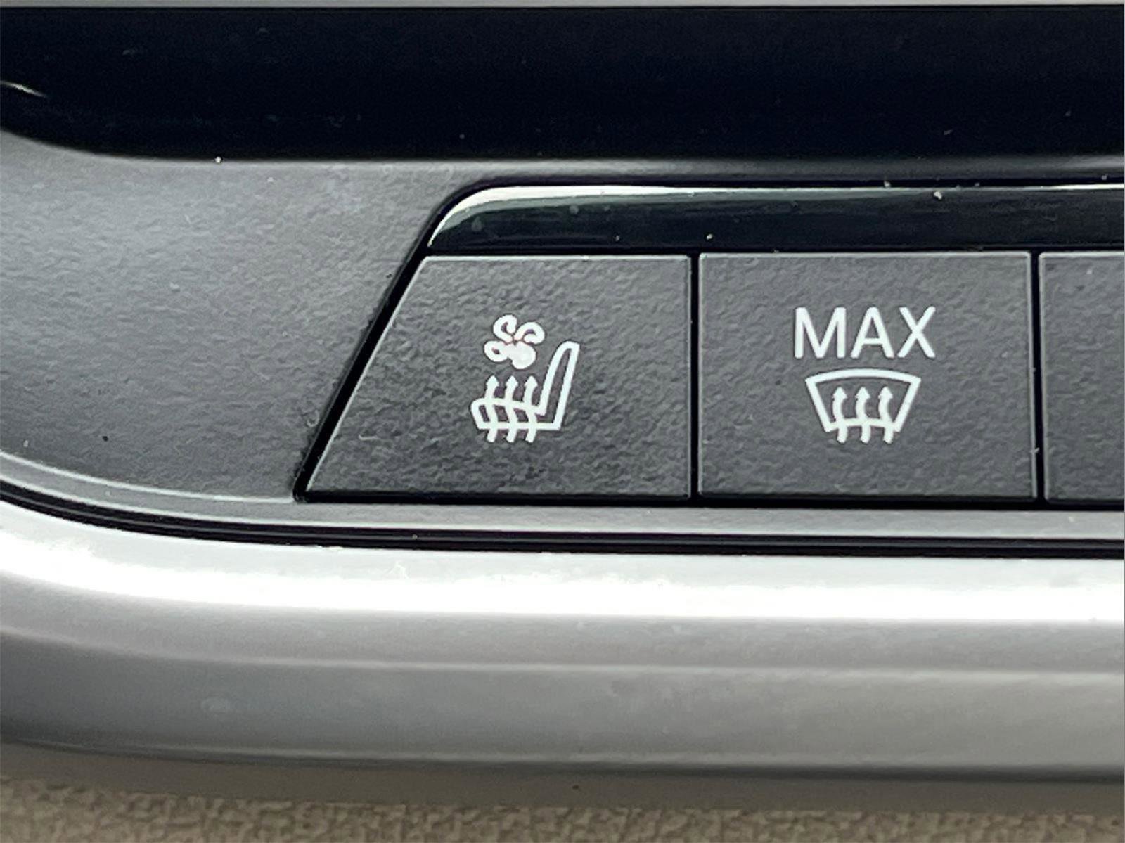 Used 2021 BMW X5 sDrive40i w/ Executive Package image 33