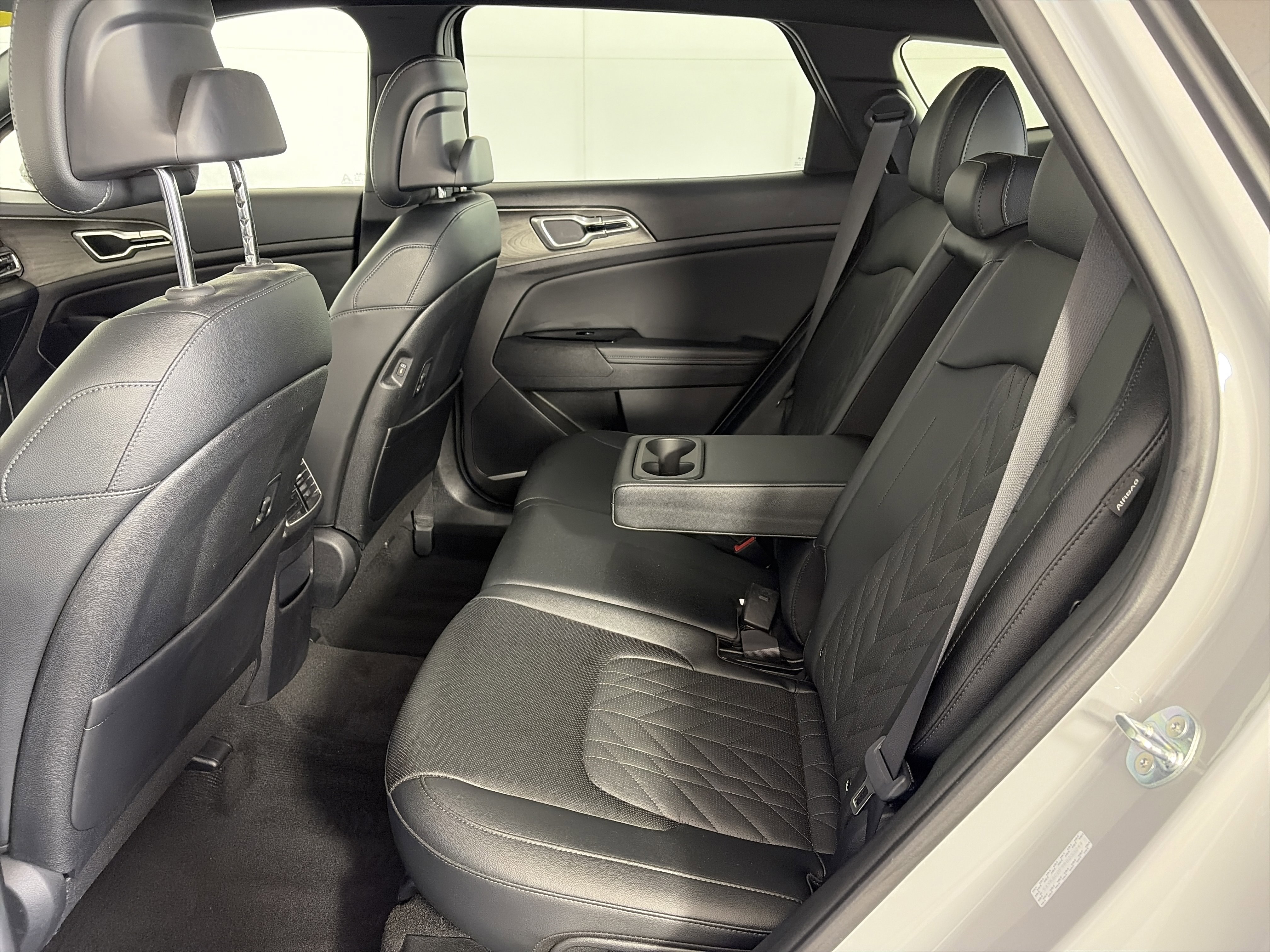 Used 2024 Kia Sportage X-Line w/ X-Line Premium Package AWD/4WD image 7