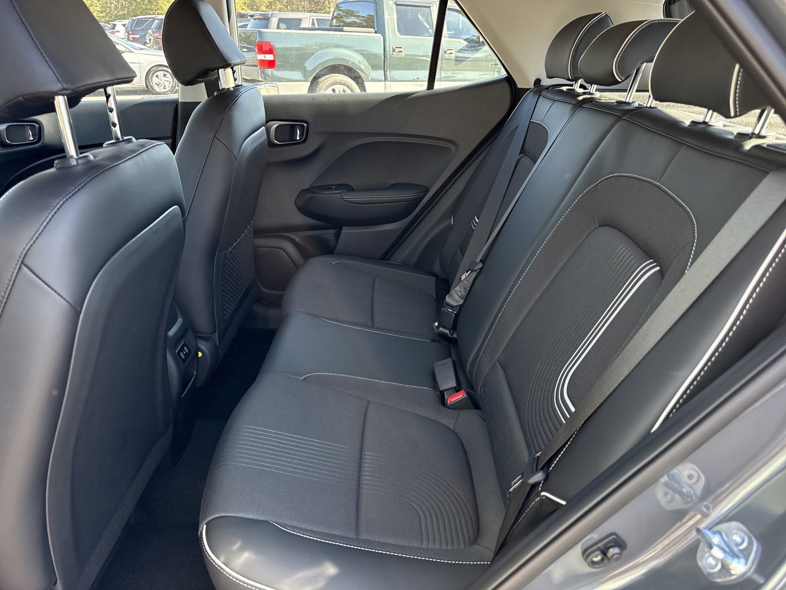 New 2026 Hyundai Venue SEL image 12