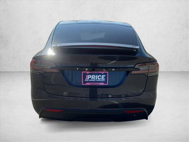 Used 2024 Tesla Model X image 7