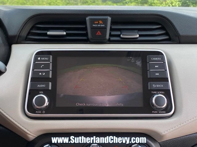Used 2021 Nissan Versa SV FWD image 25