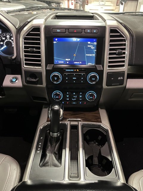 Used 2020 Ford F150 Lariat image 24