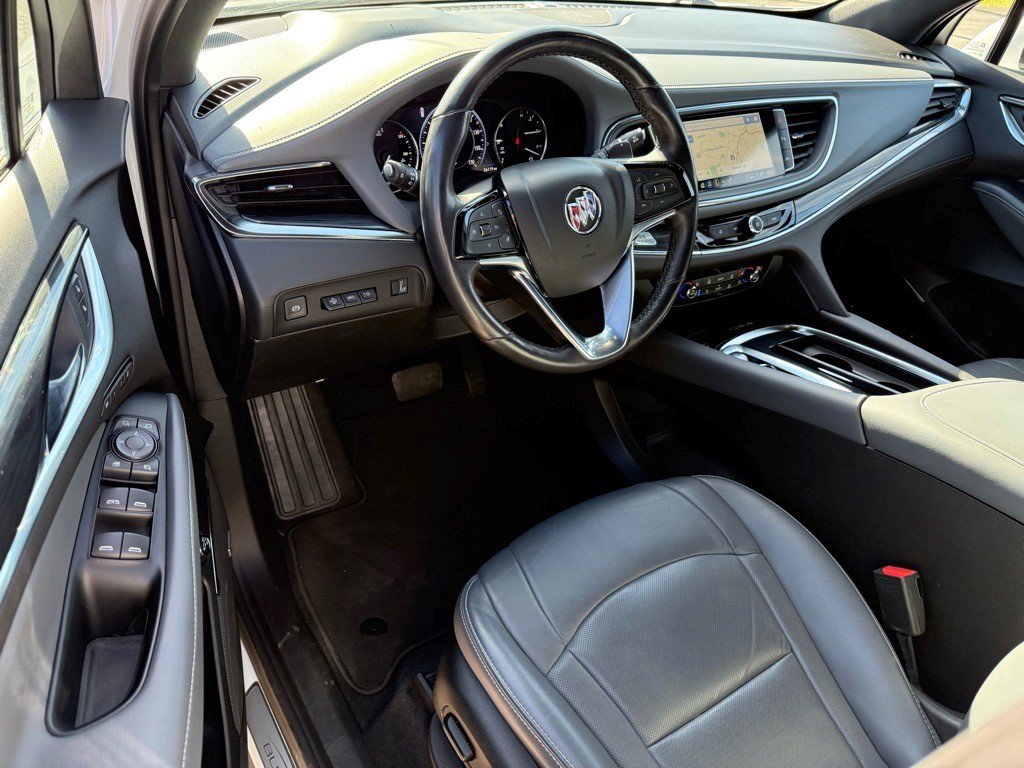 Certified 2024 Buick Enclave Premium image 13