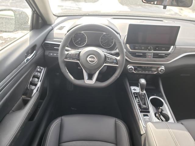 New 2025 Nissan Altima 2.5 SL image 16