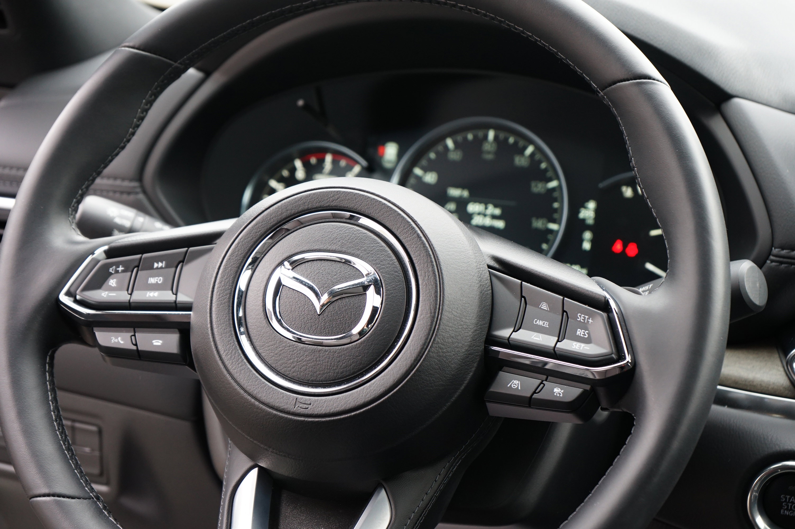 Certified 2025 MAZDA CX-5 Signature image 24