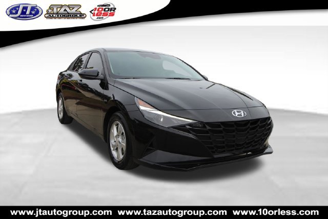 Used 2023 Hyundai Elantra SE