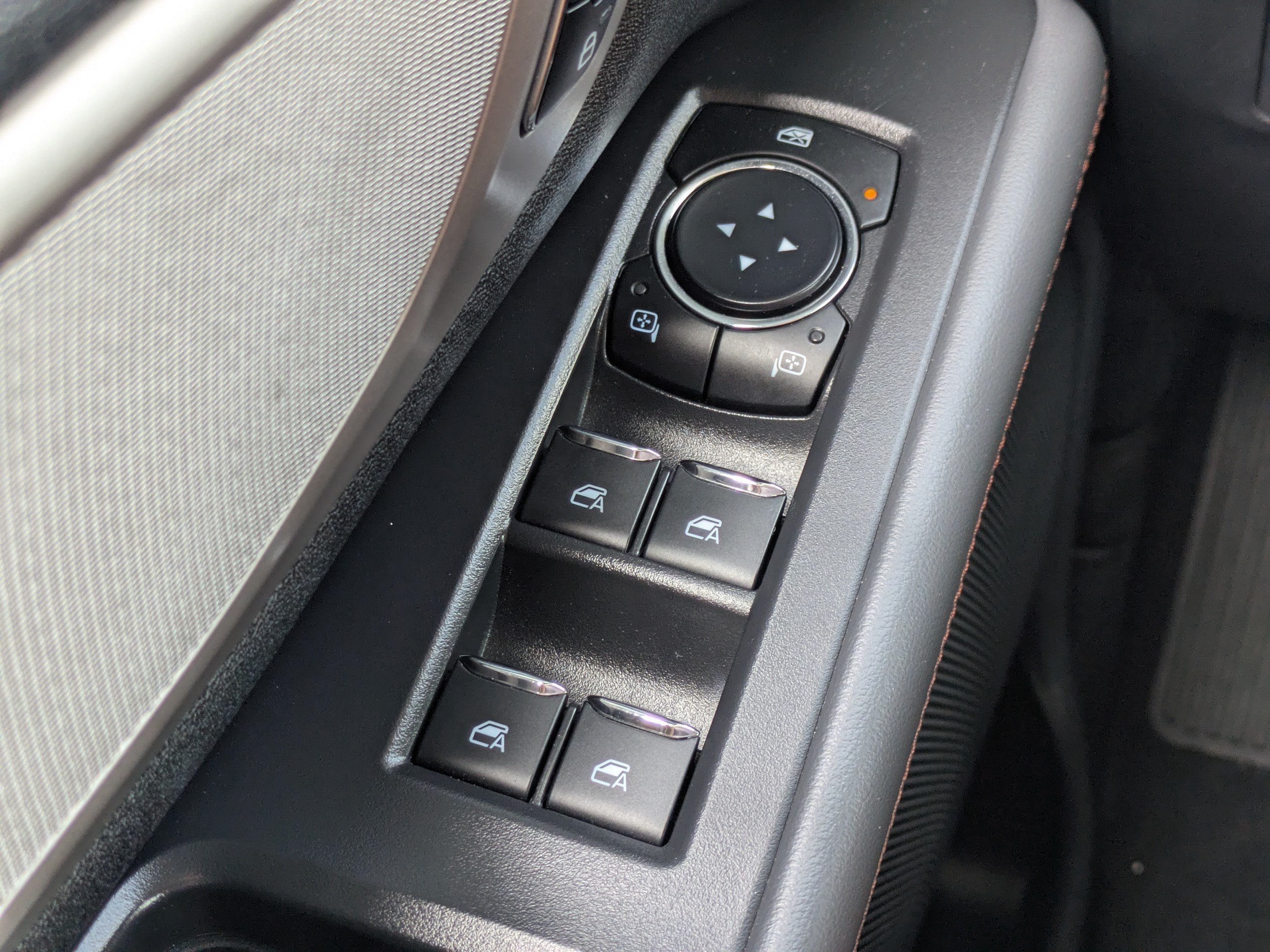 Used 2025 Ford Expedition Max Active RWD image 19