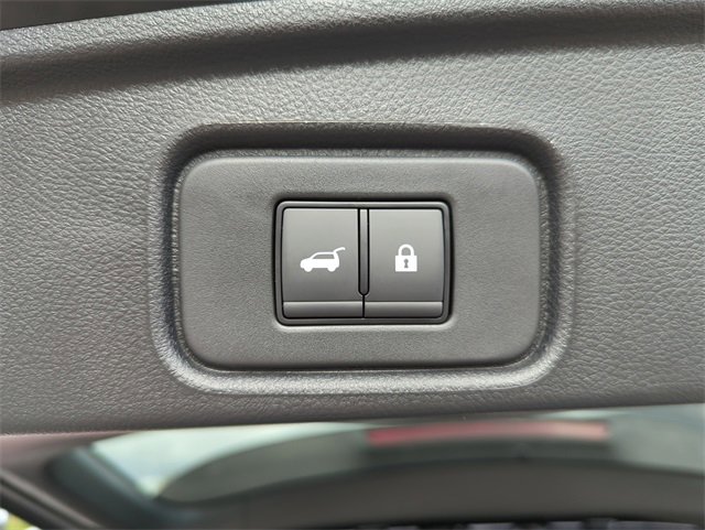 New 2025 Nissan Pathfinder SL image 15