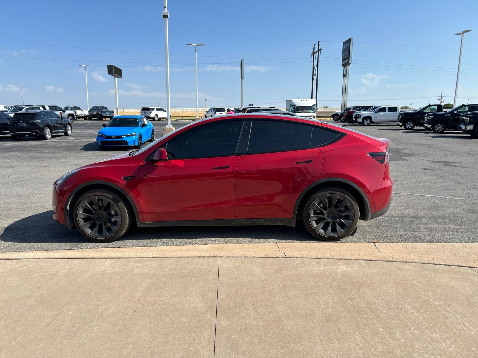 Used 2023 Tesla Model Y Long Range AWD/4WD image 8