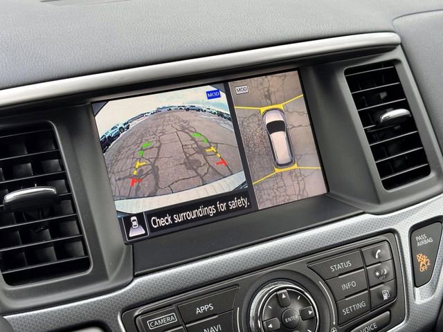 Used 2019 Nissan Pathfinder SL image 24