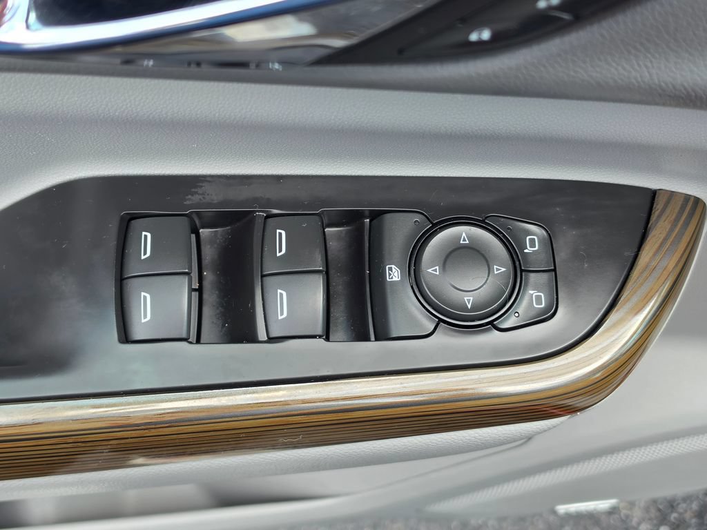 Used 2018 GMC Acadia SLE w/ Driver Alert Package I FWD image 13