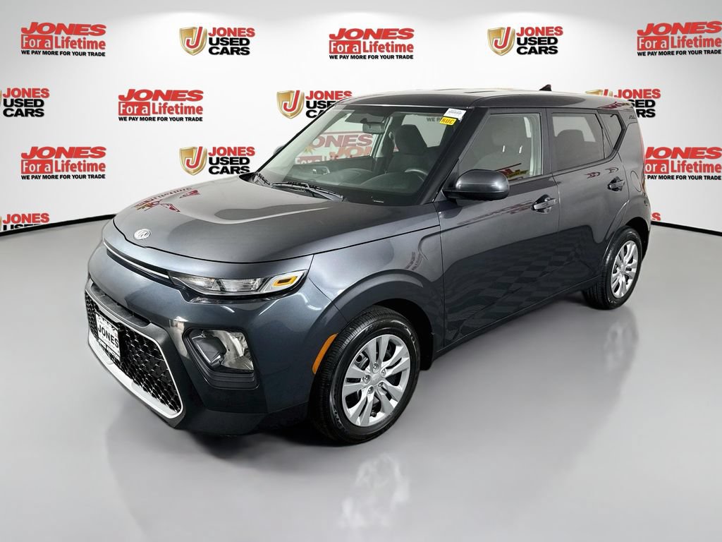Used 2020 Kia Soul LX FWD image 11
