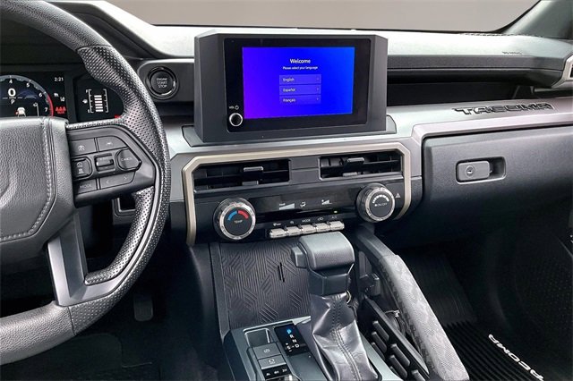Used 2025 Toyota Tacoma SR5 image 9